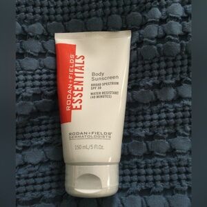 COPY - Rodan & Fields body sunscreen 30 spf 5oz new
